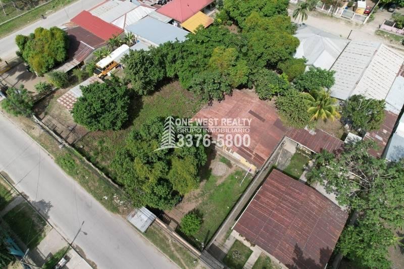 4-2 Venta de casa duplex(apartamentos) en Colonia Bendeck en EL Progreso Yoro