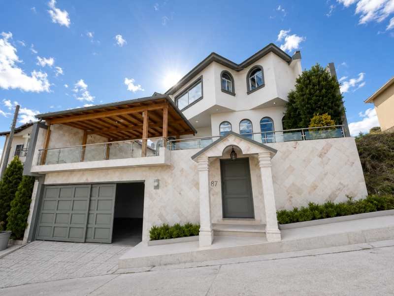 Residencial Altos de Las Hadas 4 Exclusiva Casa en Venta en Altos de Las Hadas | 447.58 varas Tegucigalpa