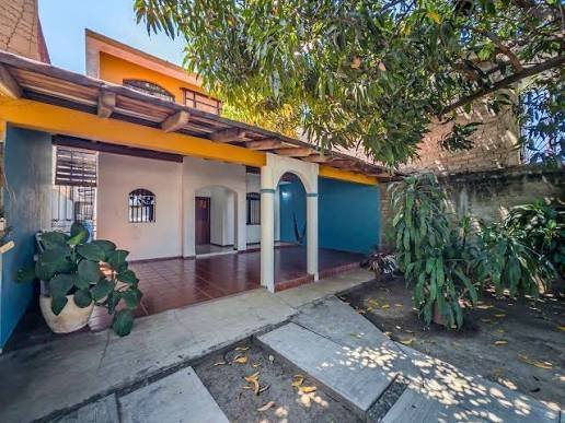 Casa en Colonia Universidad San Pedro Sula