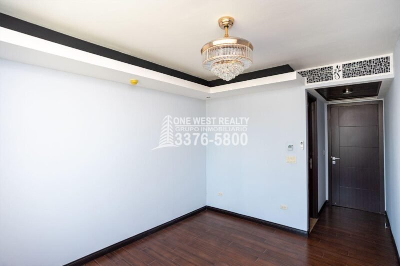 Igvanas-Tara-Codominios-by-One-West-Realty-Entrada-scaled-1 Condominio de Lujo en Igvanas Tara | Unidad 73A, Séptimo Piso