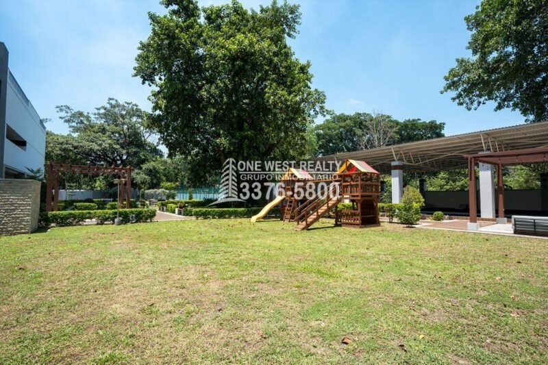 Igvanas-Tara-Codominios-by-One-West-Realty64-scaled-1 Condominio de Lujo en Igvanas Tara | Unidad 73A, Séptimo Piso