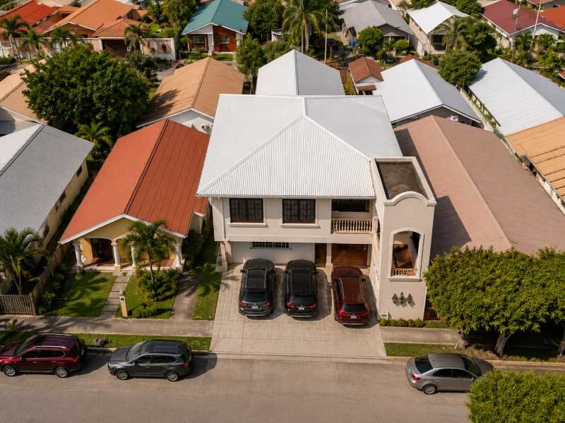 Residencial Quinta Santa Mónica en El Progreso, Yoro