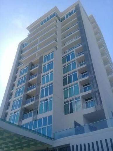 Interior moderno de Penta Condominios
