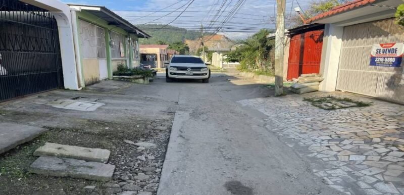 comprar-casa-en-El-Progreso18-scaled-1 Casa en Venta en Colonia Miguel Ángel Pavón en San Pedro Sula | Financiamiento Disponible