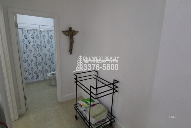 471113_lg-scaled-1 Jardines de Catalina, Roatán Land for Sale Condo B-6