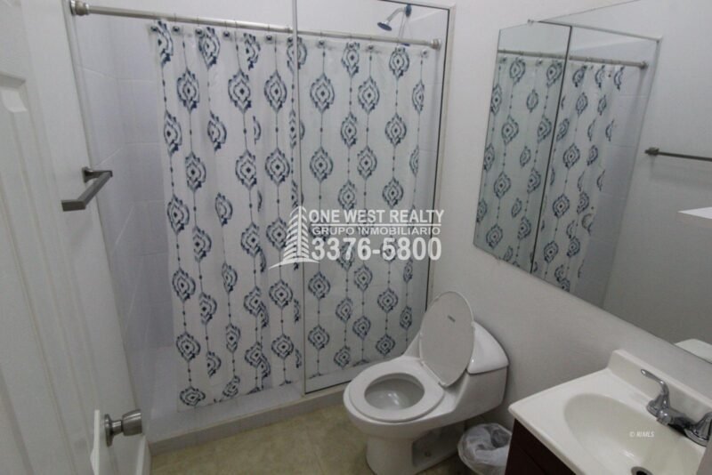 471114_lg-scaled-1 Jardines de Catalina, Roatán Land for Sale Condo B-6