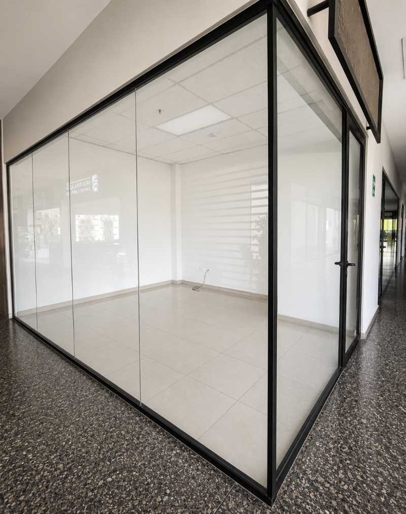 Local Comercial 4 Local Comercial en Venta – Área Comercial de Torre Agalta, Boulevard Morazán, Tegucigalpa