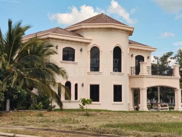 Lote en Venta – Residencial La Granja, El Progreso, Yoro – | 502.94 V² (5,413.60 ft²)