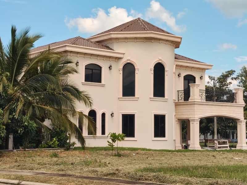Lotes en venta en Residencial La Granja