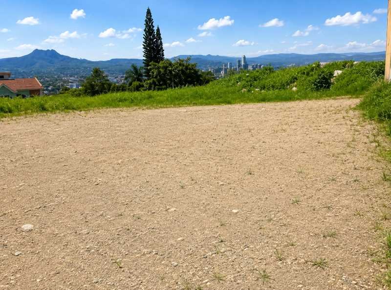 Terreno Residencial Jacarandas 3 Terreno Plano en Venta – Residencial Jacarandas, Subida al Hatillo, Tegucigalpa