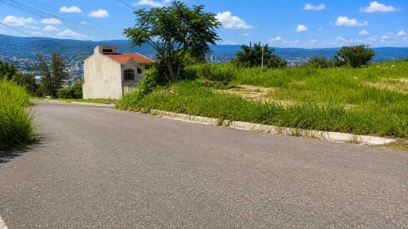 Terreno Residencial Jacarandas 5 Terreno Plano en Venta – Residencial Jacarandas, Subida al Hatillo, Tegucigalpa