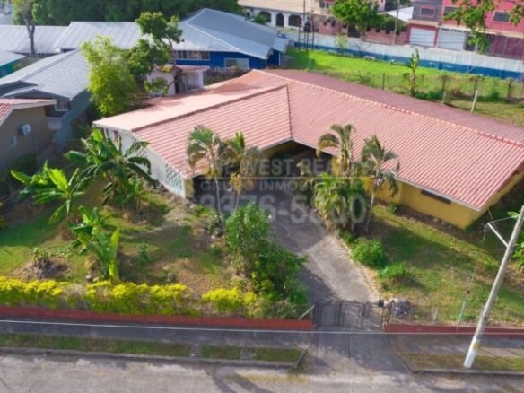 El Naranjal La Ceiba Honduras Casa en Venta -Zona Centro