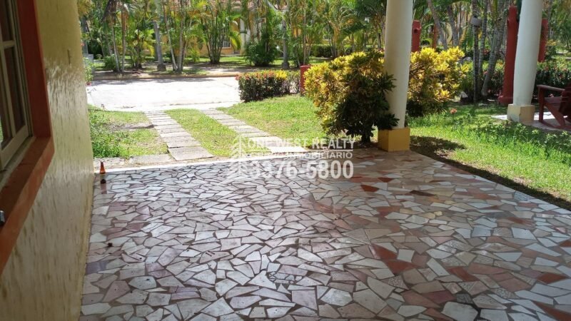 Venta de Villa en La Ceiba Atlántida en Complejo turístico Palma Real