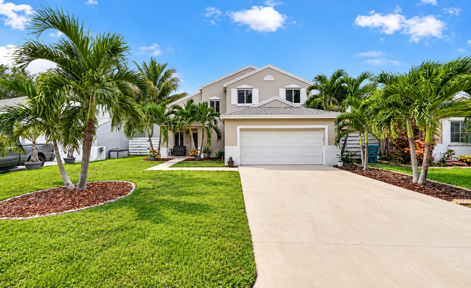 ChatGPT-Image-Sep-18-2026-11_42_04-AM Casa de dos niveles en Country Walk, Miami, Florida